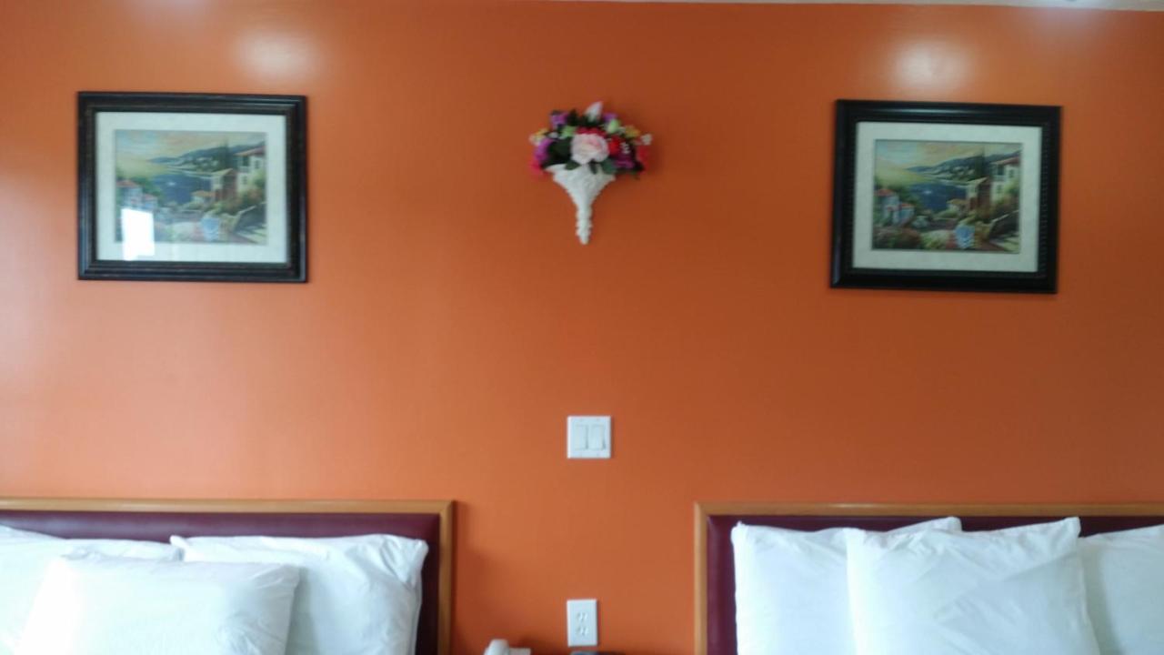 Sturgeon Falls River Mist Inn المظهر الخارجي الصورة