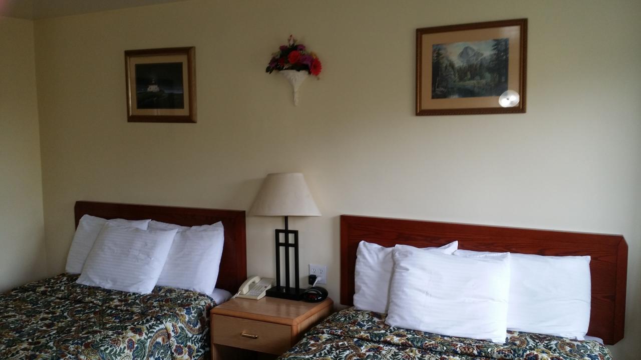 Sturgeon Falls River Mist Inn المظهر الخارجي الصورة