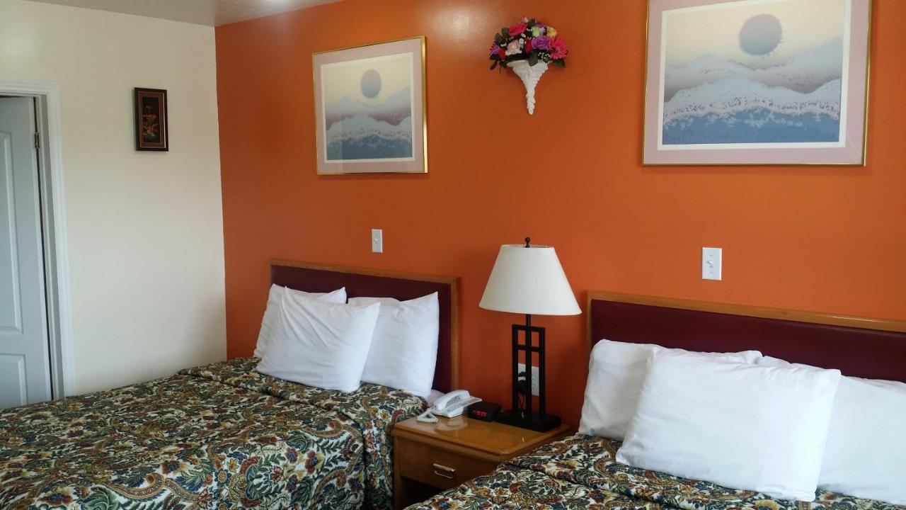 Sturgeon Falls River Mist Inn المظهر الخارجي الصورة