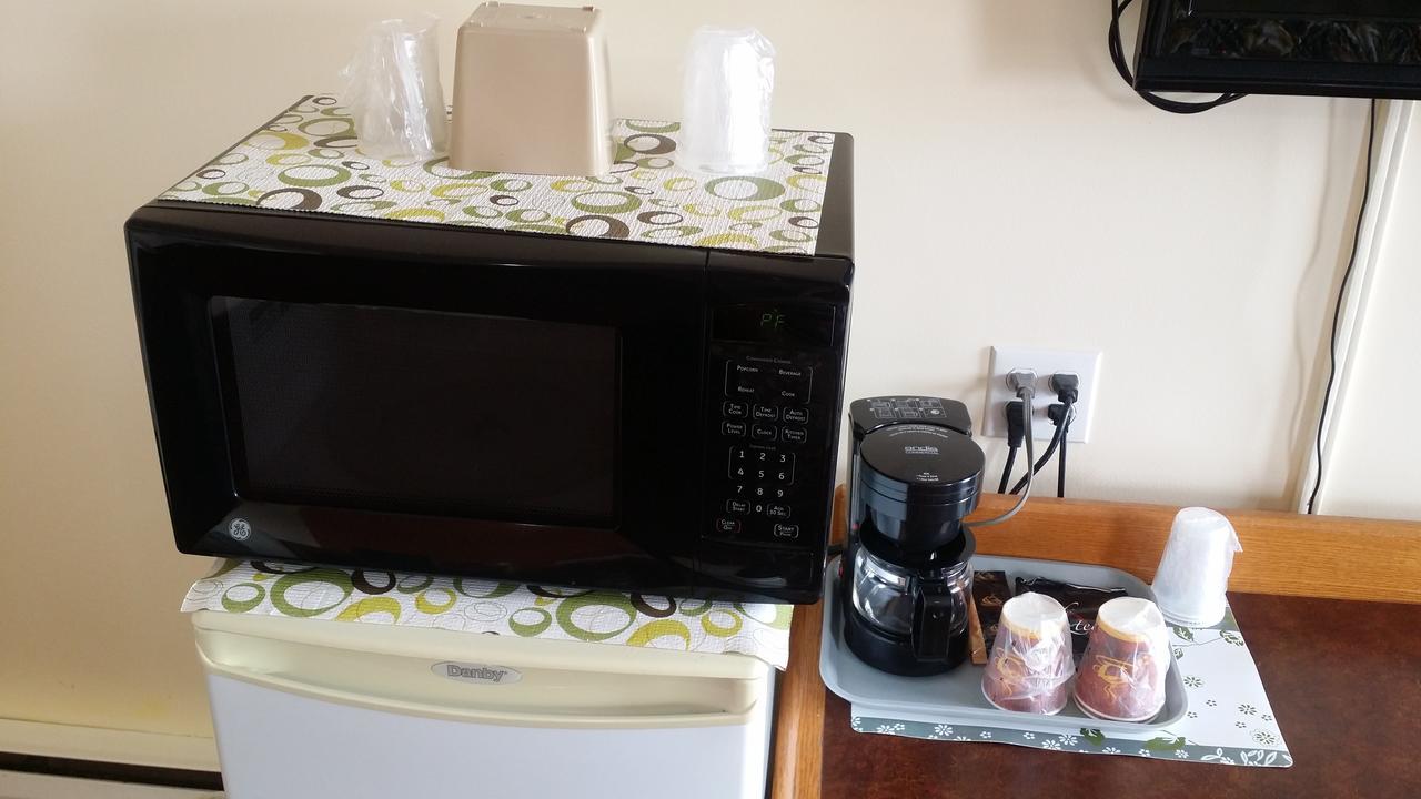 Sturgeon Falls River Mist Inn المظهر الخارجي الصورة