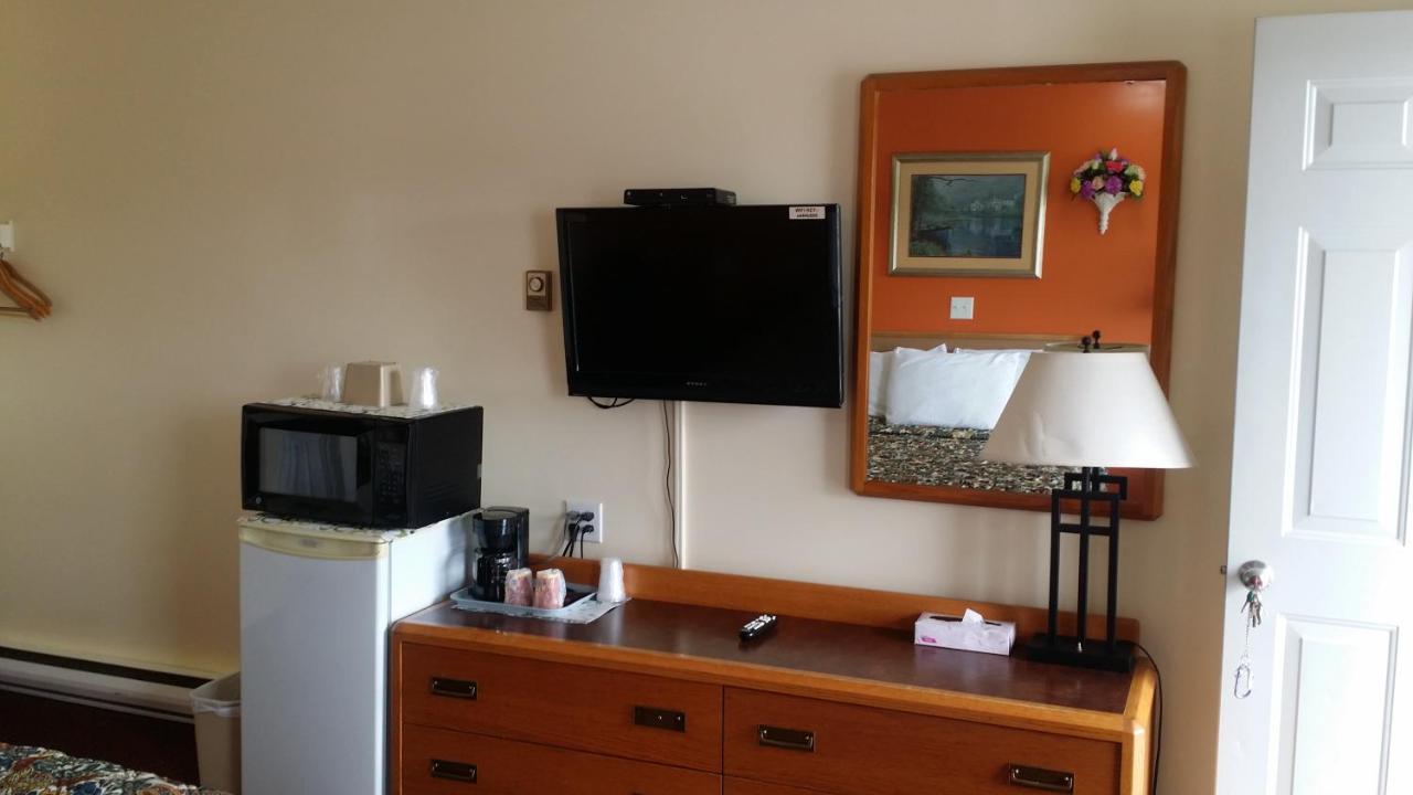 Sturgeon Falls River Mist Inn المظهر الخارجي الصورة