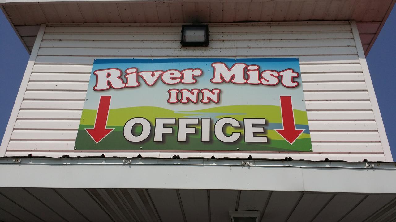 Sturgeon Falls River Mist Inn المظهر الخارجي الصورة