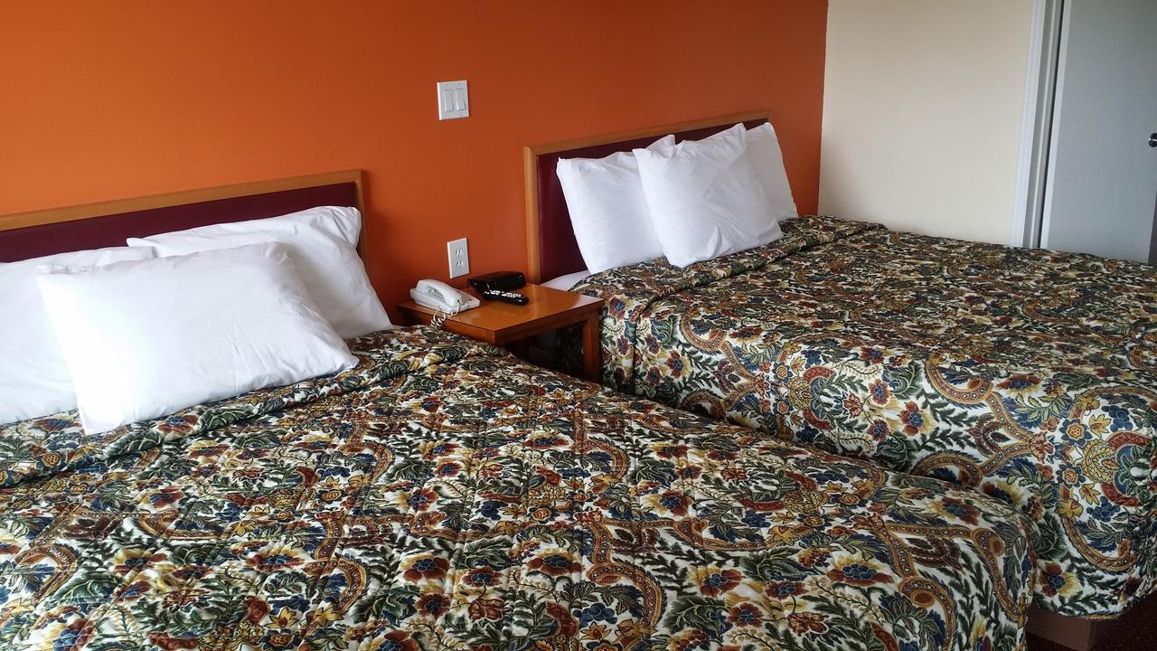 Sturgeon Falls River Mist Inn المظهر الخارجي الصورة